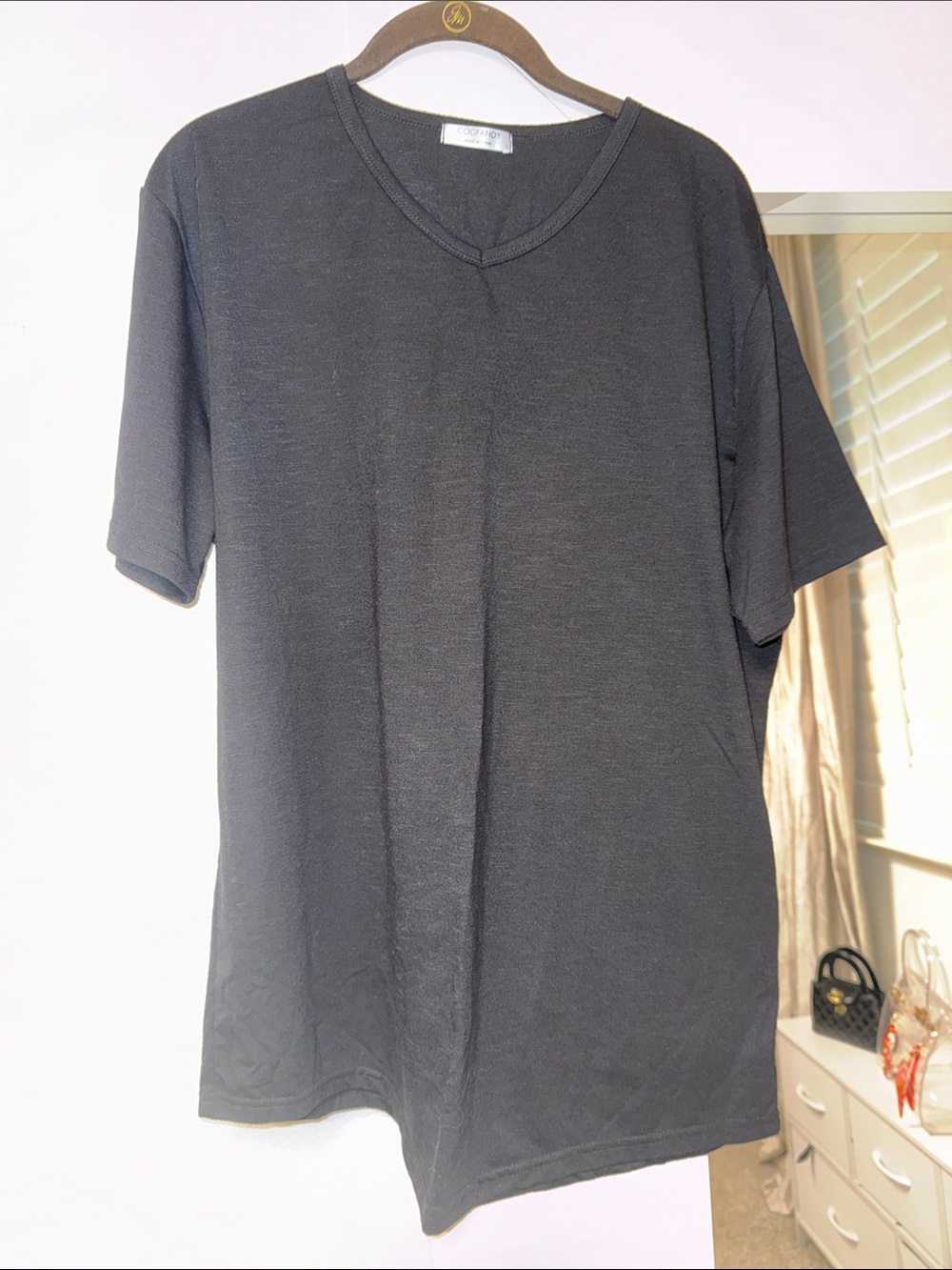 COS Black V-Neck Short Sleeve Tee - Classic Minimal Design